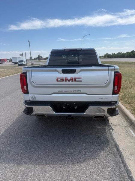 GMC Sierra 1500 SLT Crew Cab 4WD 2020