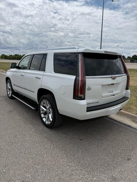 Cadillac Escalade Premium Luxury AWD 2020