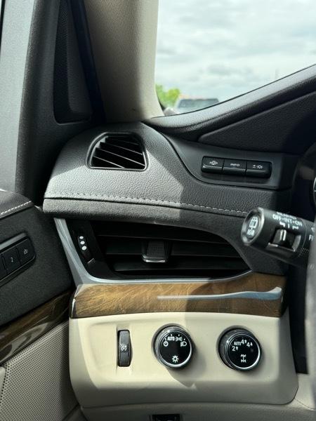 Cadillac Escalade Premium Luxury AWD 2020