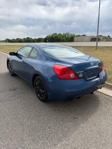 Nissan Altima 2.5 S Coupe 2009