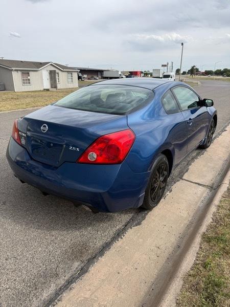 Nissan Altima 2.5 S Coupe 2009