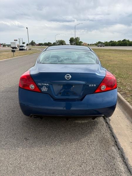 Nissan Altima 2.5 S Coupe 2009