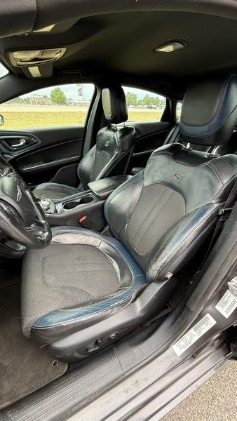 Chrysler 200 S 2015