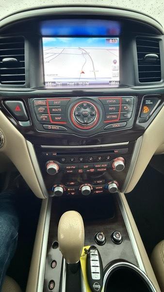 Nissan Pathfinder Platinum 2WD 2014