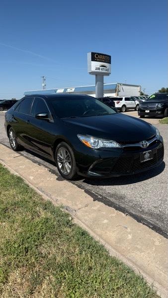 Toyota Camry SE 2015