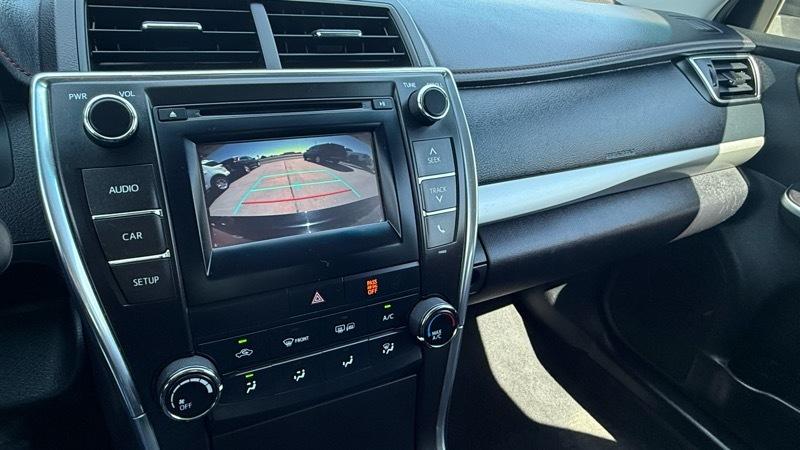 Toyota Camry SE 2015