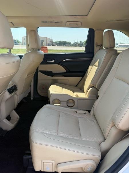 Toyota Highlander Limited AWD V6 2014
