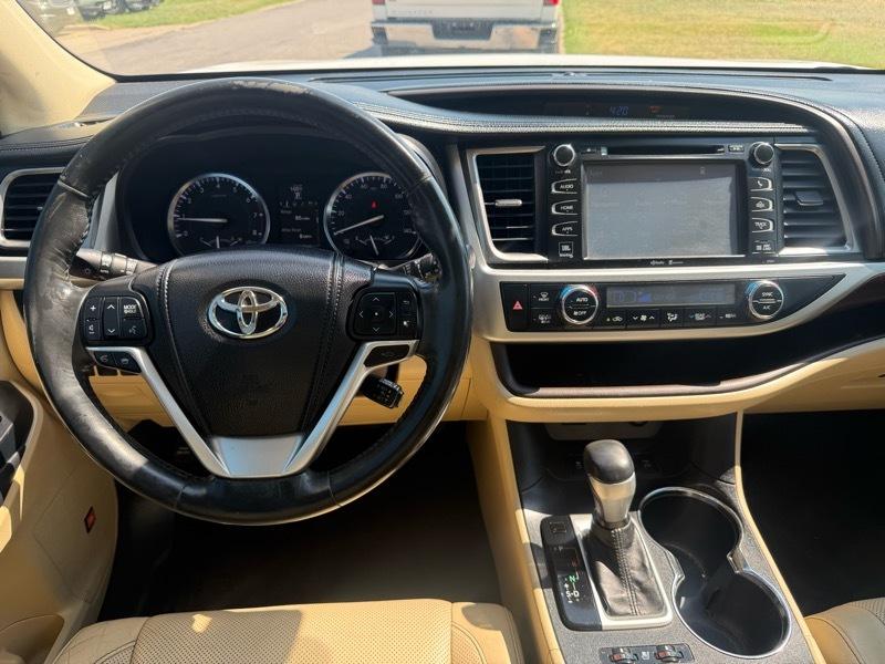 Toyota Highlander Limited AWD V6 2014