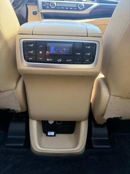 Toyota Highlander Limited AWD V6 2014