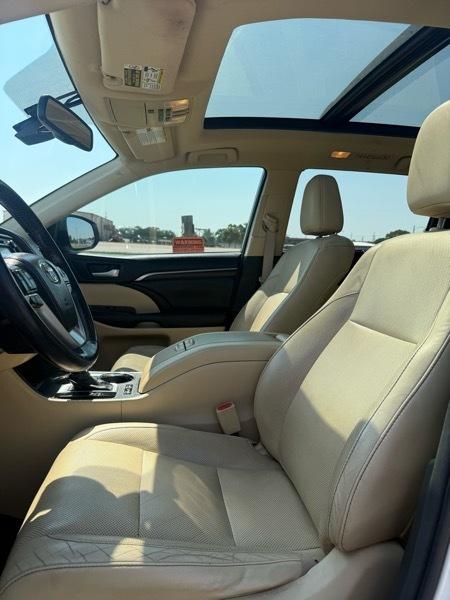 Toyota Highlander Limited AWD V6 2014