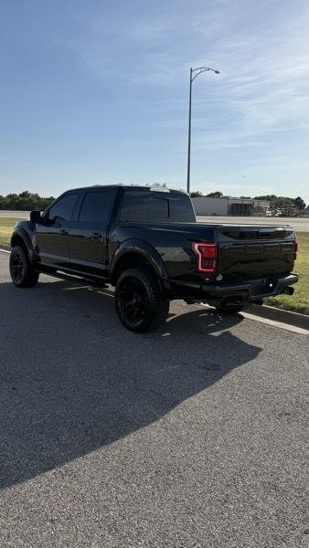 Ford F-150 Raptor SuperCrew 4WD 2017