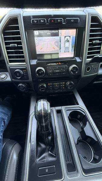 Ford F-150 Raptor SuperCrew 4WD 2017