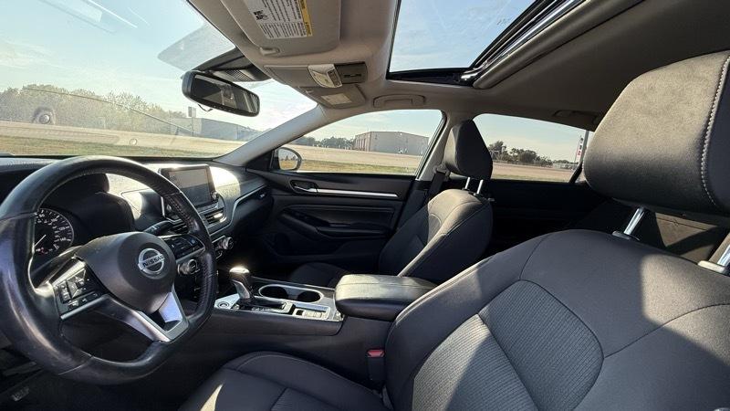 Nissan Altima 2.5 SV 2020