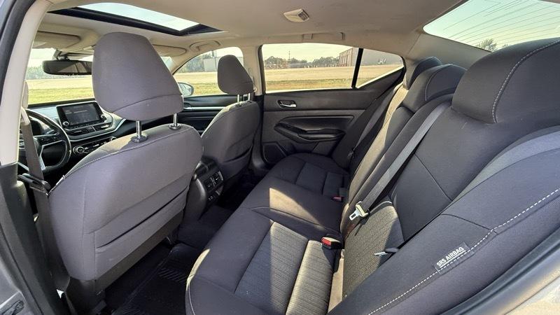 Nissan Altima 2.5 SV 2020