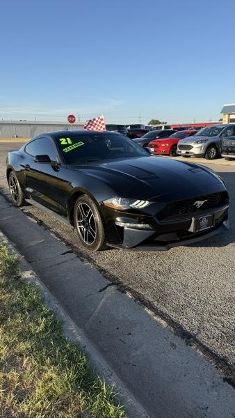 Ford Mustang EcoBoost Coupe 2021