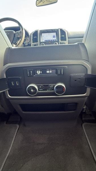 Ford Expedition MAX XLT 4WD 2020
