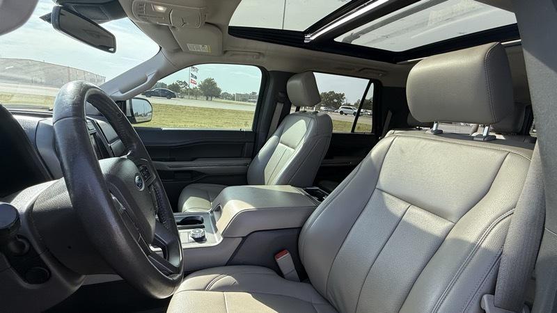 Ford Expedition MAX XLT 4WD 2020