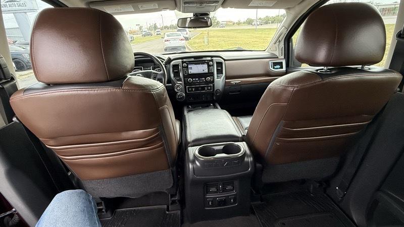 Nissan Titan XD 4x4 Diesel Crew Cab Platinum Reserve 2016