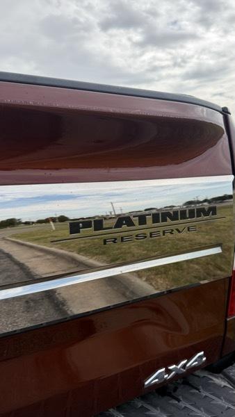 Nissan Titan XD 4x4 Diesel Crew Cab Platinum Reserve 2016