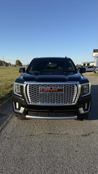 GMC Yukon XL Denali 4WD 2021