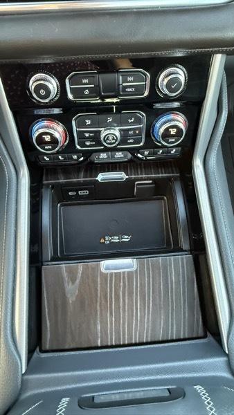 GMC Yukon XL Denali 4WD 2021