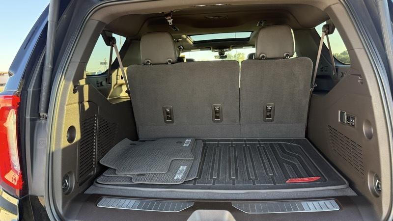GMC Yukon XL Denali 4WD 2021
