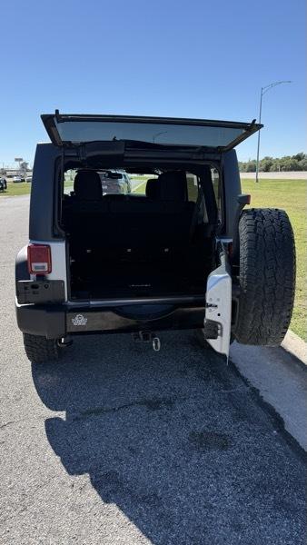 Jeep Wrangler Unlimited Sport 4WD 2016