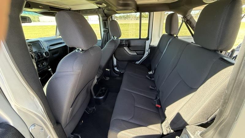 Jeep Wrangler Unlimited Sport 4WD 2016