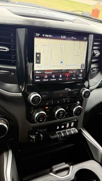 RAM 1500 Big Horn Crew Cab SWB 4WD 2021