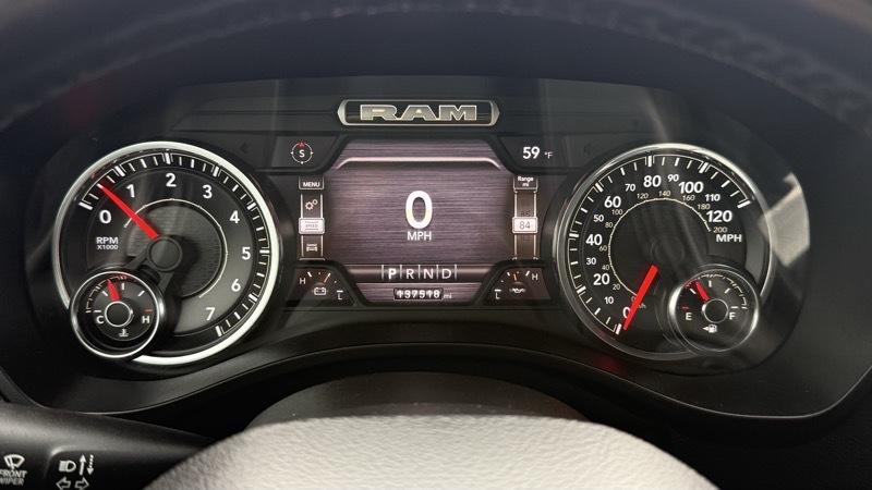 RAM 1500 Big Horn Crew Cab SWB 4WD 2021
