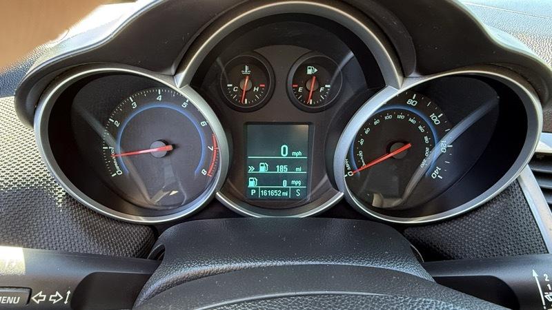 Chevrolet Cruze 1LT 2012