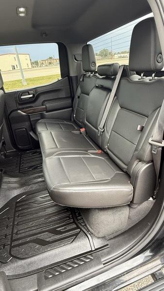 GMC Sierra 1500 SLT Crew Cab 4WD 2020