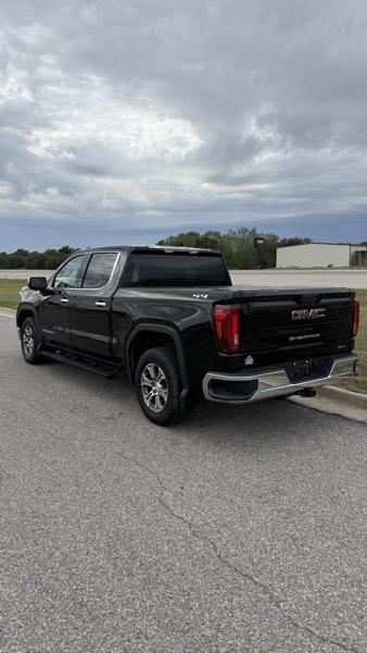 GMC Sierra 1500 SLT Crew Cab 4WD 2020