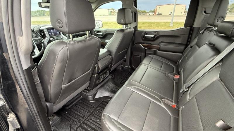 GMC Sierra 1500 SLT Crew Cab 4WD 2020