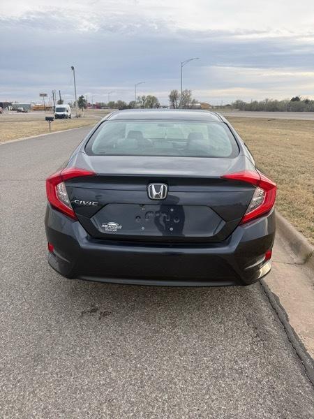 Honda Civic LX Sedan CVT 2018