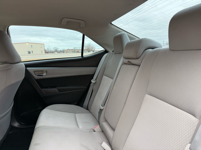 Toyota Corolla LE 2015