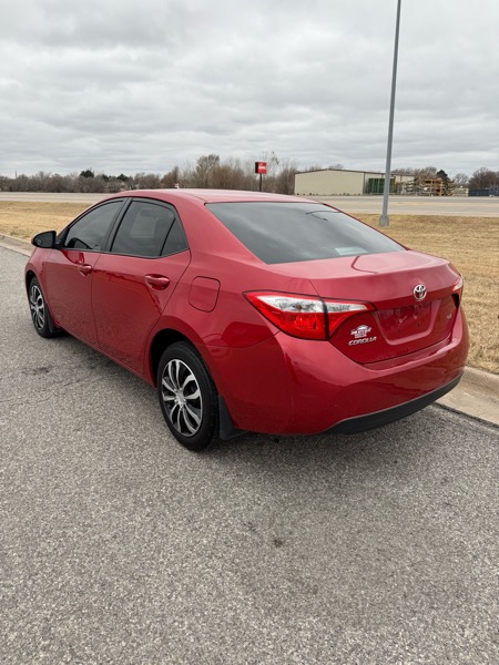 Toyota Corolla LE 2015