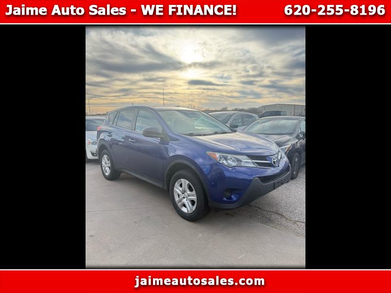 2015 Toyota RAV4 LE's photo