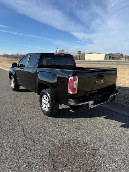 GMC Canyon Base Crew Cab 2017