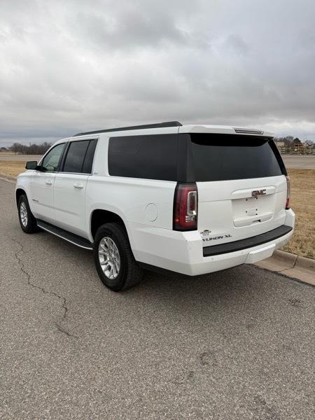GMC Yukon XL SLT 4WD 2019