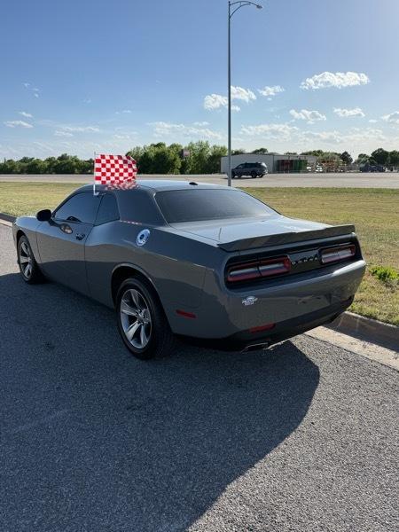 Dodge Challenger SXT 2019