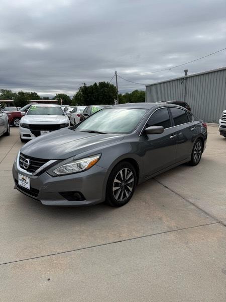 Nissan Altima 2.5 SV 2017