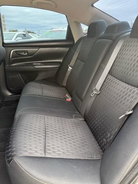 Nissan Altima 2.5 SV 2017