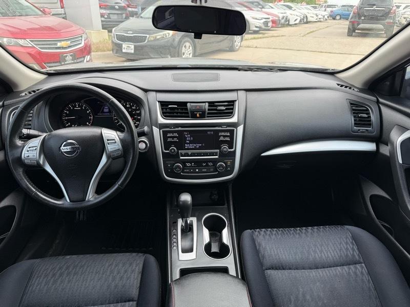 Nissan Altima 2.5 SV 2017
