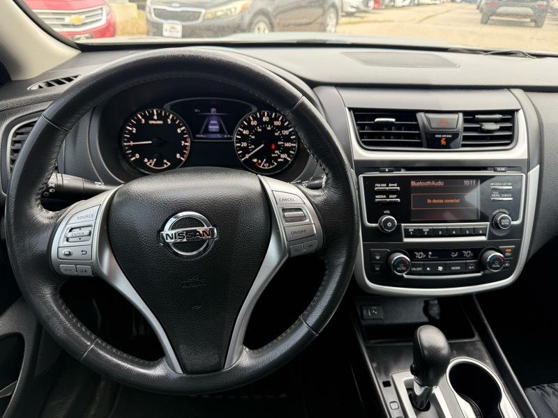 Nissan Altima 2.5 SV 2017