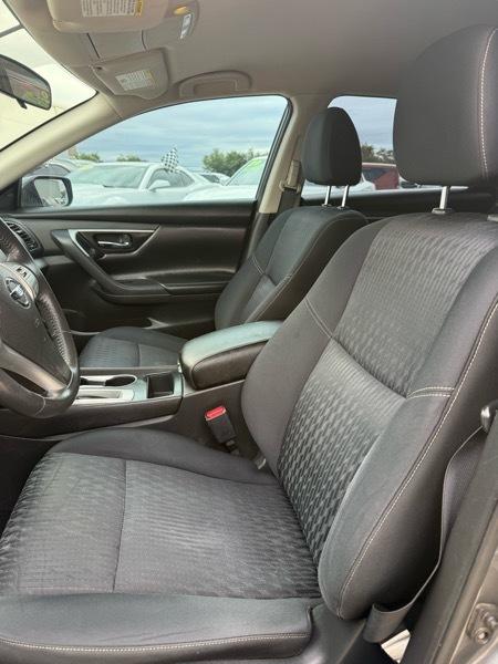 Nissan Altima 2.5 SV 2017