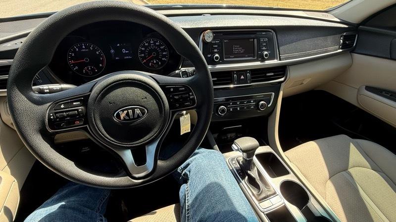 Kia Optima LX 2017