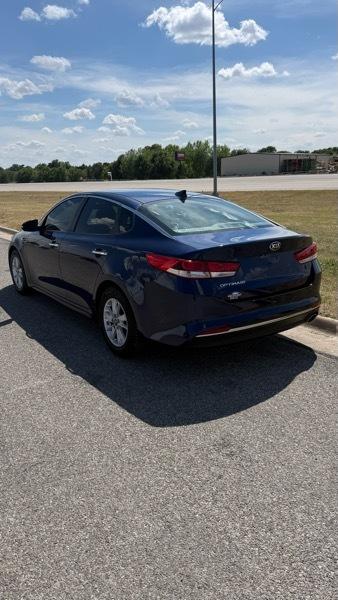 Kia Optima LX 2017