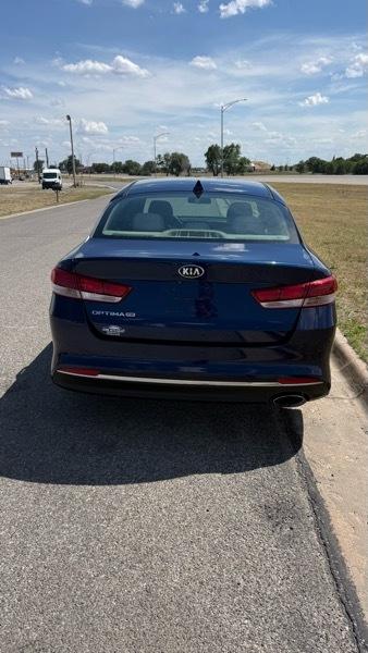 Kia Optima LX 2017
