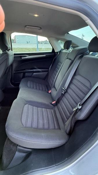 Ford Fusion SE 2017
